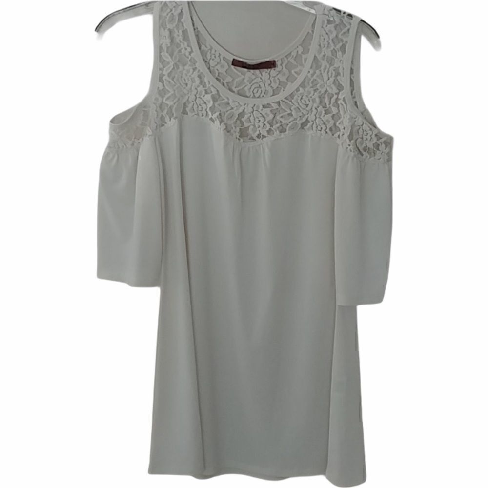 Belldini Open Shoulder Lace Detail Dress